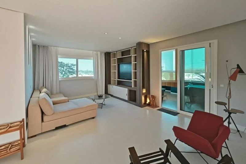 Casa com 3 quartos — Estoril, Belo Horizonte
