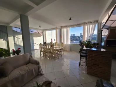 Casa com 4 Quartos à venda, 201m² no Jardim Alvorada, Londrina
