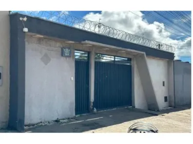 Casa com 2 Quartos à venda, 81m² no Parque da Barragem Setor 09, Águas Lindas de Goiás