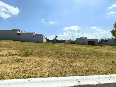 Lote/Terreno à venda, 250m² no Loteamento Residencial Colinas do Sol, Tremembé