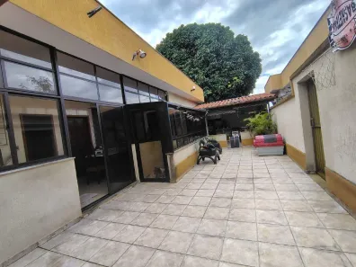 Casa com 5 Quartos à venda, 248m² no Nova Suíssa, Belo Horizonte