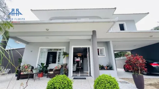 Casa de Condomínio com 4 Quartos à venda, 263m² no Itacorubi, Florianópolis