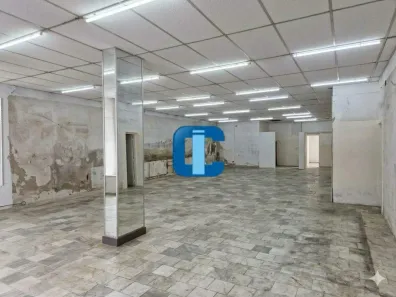 Ponto Comercial para alugar, 242m² no Lapa, São Paulo