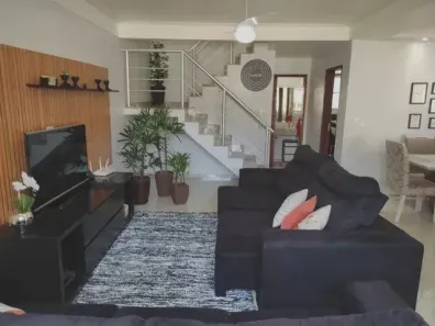 Casa com 3 Quartos à venda, 239m² no Mirante da Lagoa, Macaé