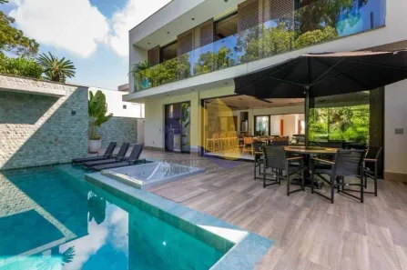 Casa com 6 Quartos para alugar, 300m² no Riviera, Bertioga