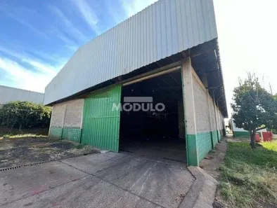 Galpão/Depósito/Armazém para alugar, 1683m² no Distrito Industrial, Uberlândia