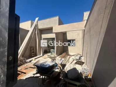Casa com 2 Quartos à venda, 55m² no Novo Delfino, Montes Claros
