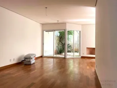 Casa de Condomínio com 4 Quartos para alugar, 180m² no Jardim Panorama, São Paulo