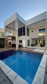 Casa de Condomínio com 4 Quartos para alugar, 330m² no Coaçu, Eusébio