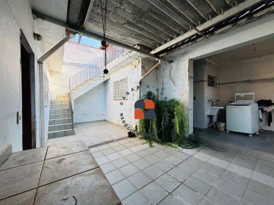 Casa com 3 Quartos à venda, 220m² no Vila Romana, São Paulo