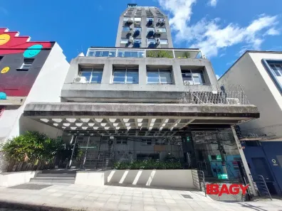 Sala Comercial para alugar, 47m² no Centro, Florianópolis