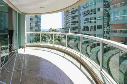 Apartamento com 4 Quartos à venda, 330m² no Meia Praia, Itapema