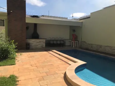 Casa de Condomínio com 3 Quartos à venda, 110m² no Coophema, Cuiabá