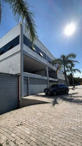 Prédio Comercial para alugar, 780m² no Chácara São João, Carapicuíba