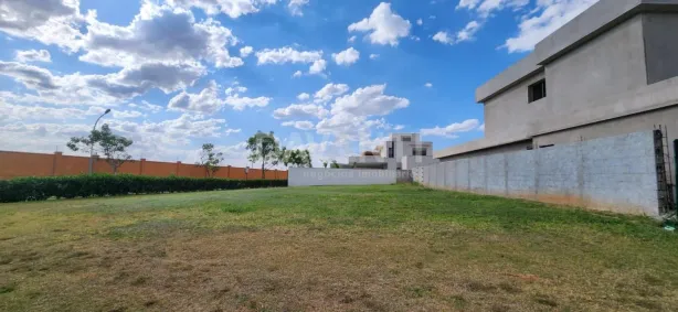 Lote/Terreno à venda, 452m² no Alphaville Dom Pedro 2, Campinas