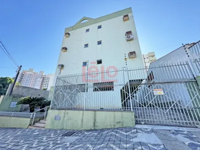 Apartamento com 2 Quartos para alugar, 63m² no Zona 07, Maringá