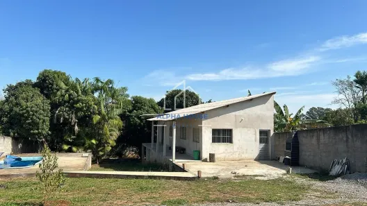 Fazenda/Sítio com 1 Quarto à venda, 145m² no Goiabal, Pindamonhangaba