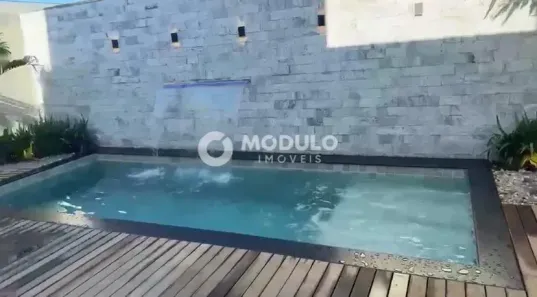 Casa de Condomínio com 3 Quartos à venda, 170m² no Jardim Inconfidência, Uberlândia