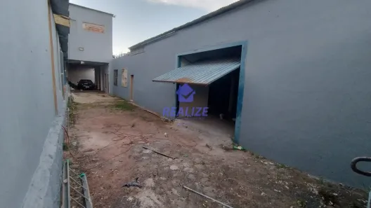 Galpão/Depósito/Armazém para alugar, 350m² no Vila Santa Therezinha de Menino Jesus, Botucatu