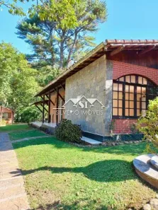 Casa de Condomínio com 3 Quartos à venda, 153m² no Itaipava, Petrópolis
