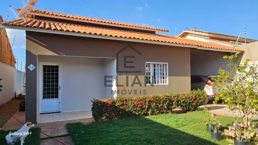 Casa com 4 Quartos à venda, 110m² no Petrópolis, Várzea Grande