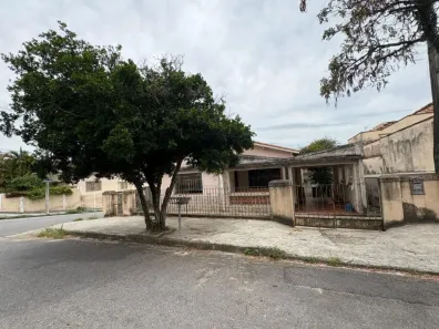 Casa com 3 Quartos à venda, 184m² no Jardim Maria Augusta, Taubaté