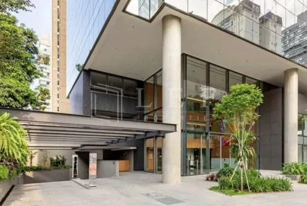 Prédio Comercial para alugar, 243m² no Indianópolis, São Paulo