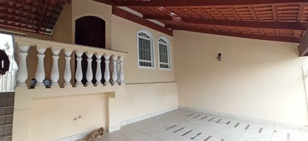 Casa com 2 Quartos para alugar, 98m² no Campos Elíseos, Taubaté