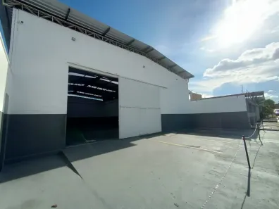 Galpão/Depósito/Armazém para alugar, 330m² no Parque 10 de Novembro, Manaus