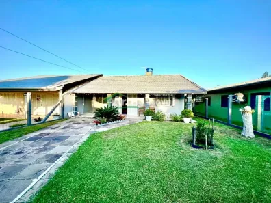 Casa com 5 Quartos à venda, 600m² no Tramandaí, Tramandaí