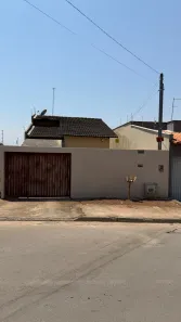 Casa com 2 Quartos à venda, 90m² no Jardim Veneza, Aparecida de Goiânia