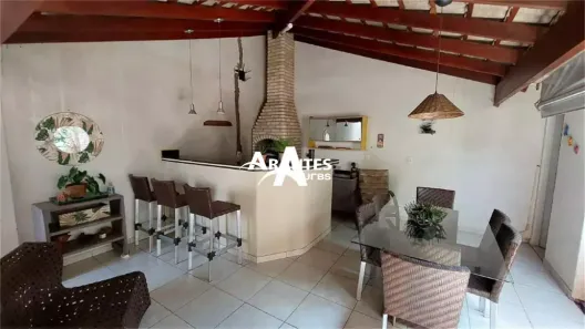Casa com 3 Quartos à venda, 173m² no Granada, Uberlândia
