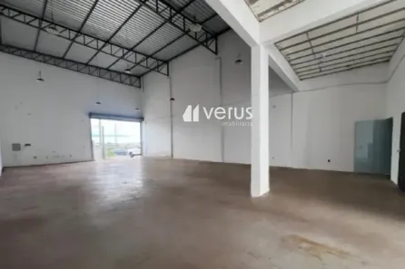 Galpão/Depósito/Armazém para alugar, 200m² no Nossa Senhora das Graças, Uberlândia