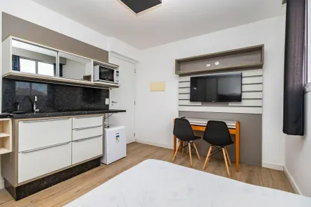 Apartamento com 1 Quarto para alugar, 18m² no Rebouças, Curitiba