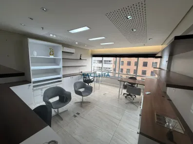 Sala Comercial para alugar, 32m² no Adrianópolis, Manaus