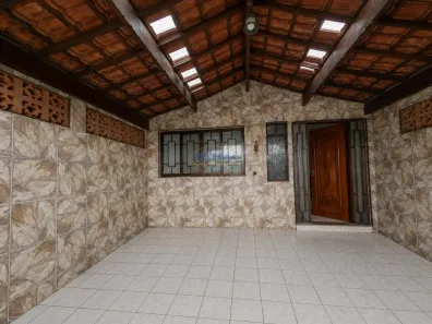 Casa com 3 Quartos à venda, 86m² no Maracanã, Praia Grande