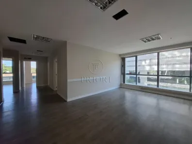 Sala Comercial para alugar, 130m² no Praia de Belas, Porto Alegre