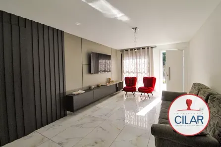Sobrado com 3 Quartos à venda, 114m² no Uberaba, Curitiba