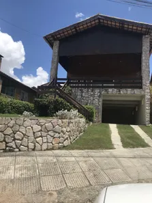 Sobrado com 5 Quartos à venda, 215m² no Porta Florada, Gravatá