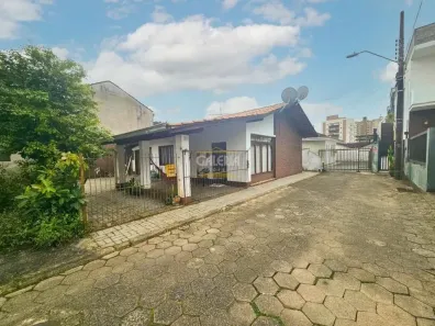 Casa com 3 Quartos à venda, 102m² no Bucarein, Joinville