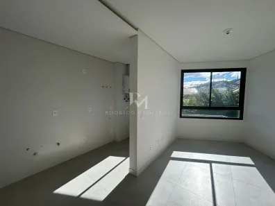 Apartamento com 2 Quartos à venda, 65m² no Carvoeira, Florianópolis