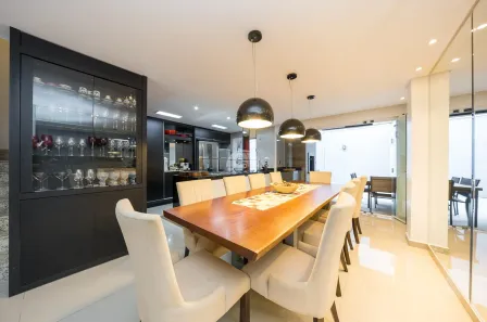 Sobrado com 3 Quartos à venda, 146m² no Cidade Industrial, Curitiba