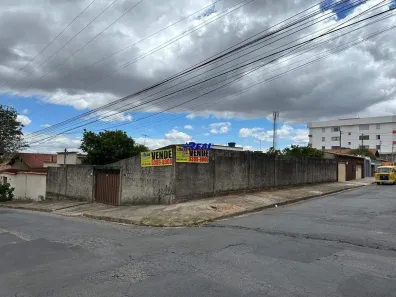 Casa com 3 Quartos à venda, 100m² no Cardoso (Barreiro), Belo Horizonte