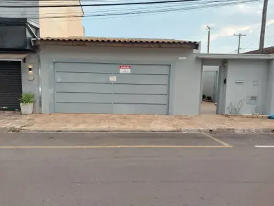 Casa com 3 Quartos para alugar, 126m² no Residencial Paraíso, Franca