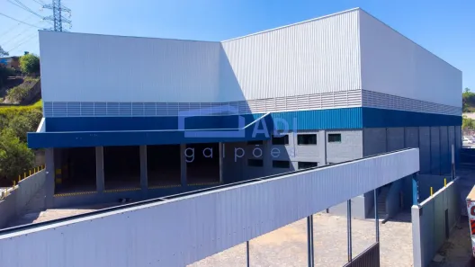 Galpão/Depósito/Armazém para alugar, 2000m² no Parque Paraíso, Itapecerica da Serra