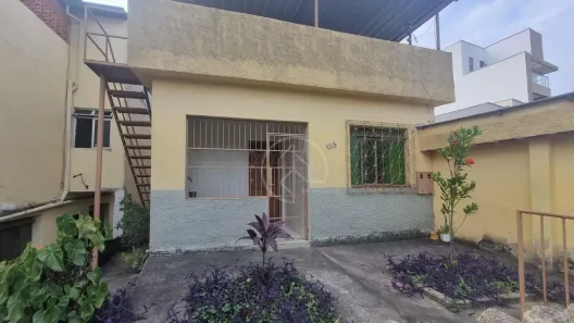 Casa com 2 Quartos à venda, 104m² no São Mateus, Juiz de Fora