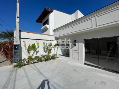 Casa com 3 Quartos para alugar, 108m² no Jardim Embaixador, Sorocaba