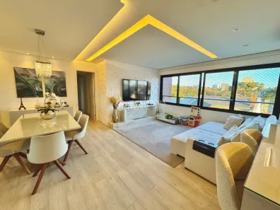 Apartamento com 3 Quartos à venda, 102m² no Passo da Areia, Porto Alegre