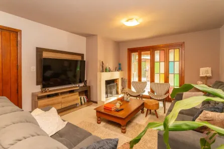 Casa com 4 Quartos à venda, 271m² no Laranjal, Pelotas