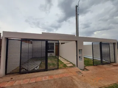 Casa com 3 Quartos à venda, 86m² no Nova Olinda, Londrina